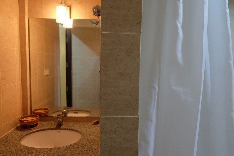 Hostal Starbright Court