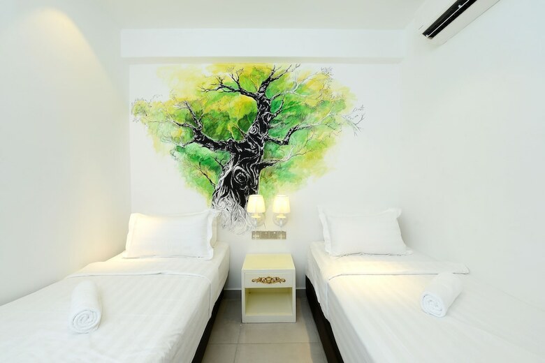 Hotel de Art Usj 21