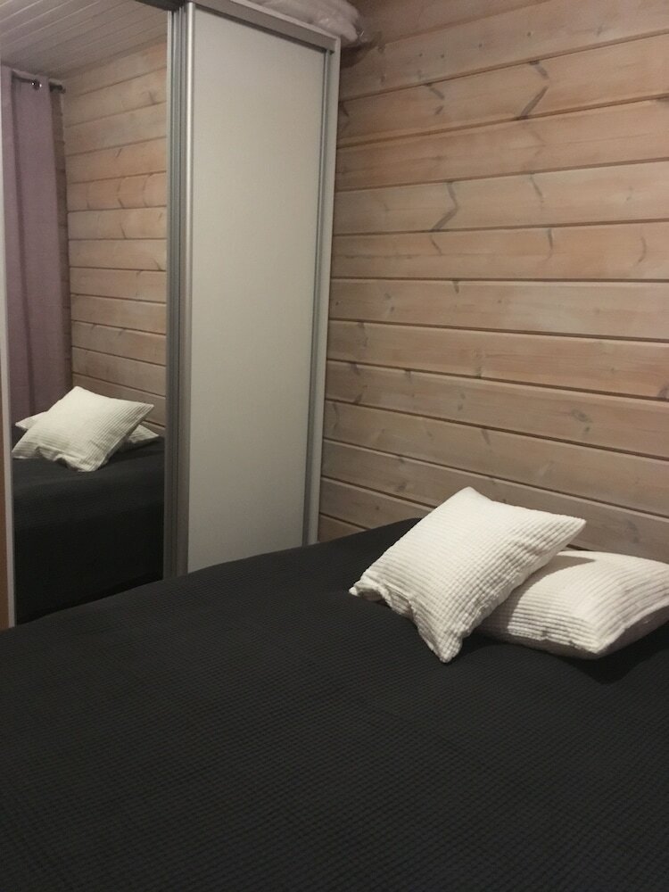 Lomaguru Apartment