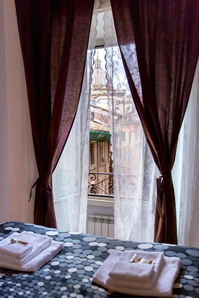 Apartamento Rent In Rome - Giubbonari