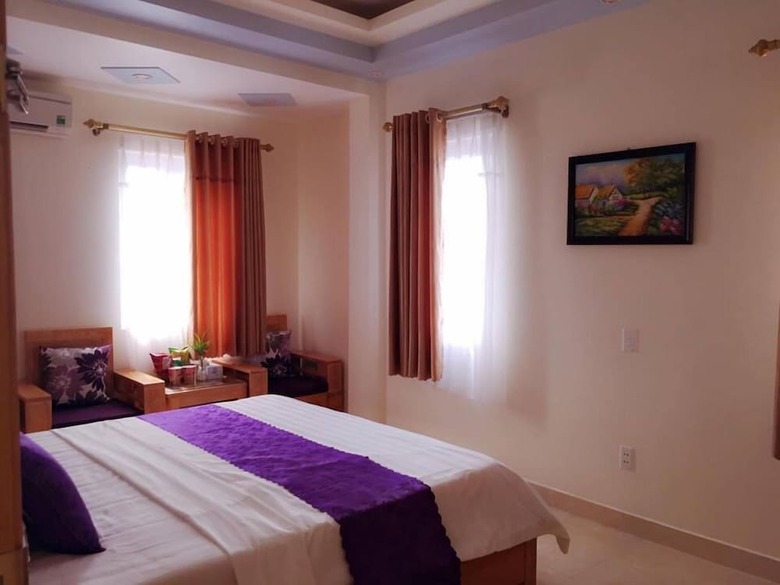 Lavender Hotel