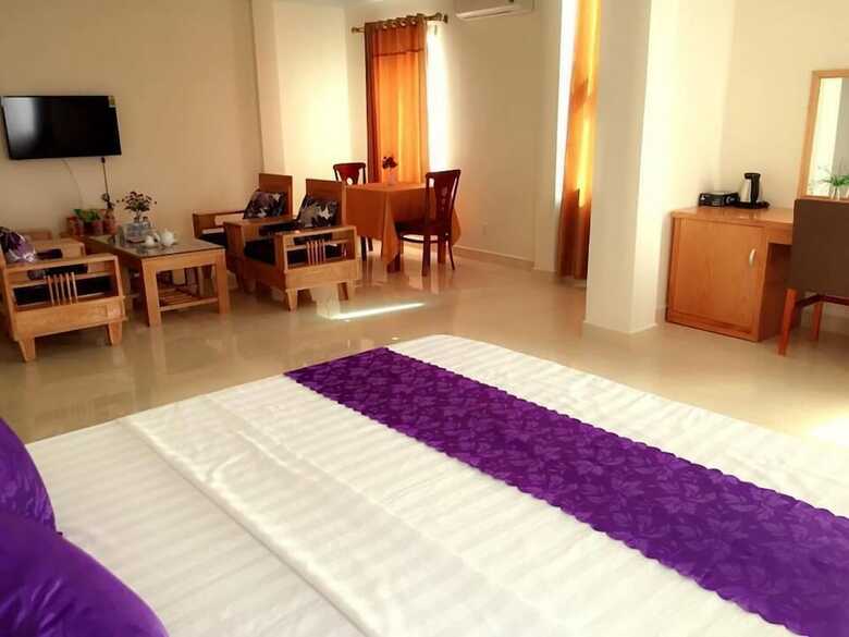 Lavender Hotel