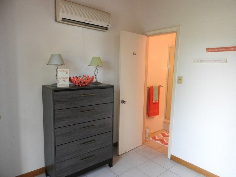 Villa 225e At Jolly Harbour
