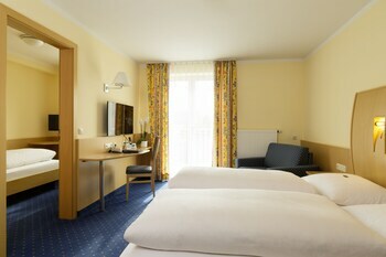Hotel Huberhof
