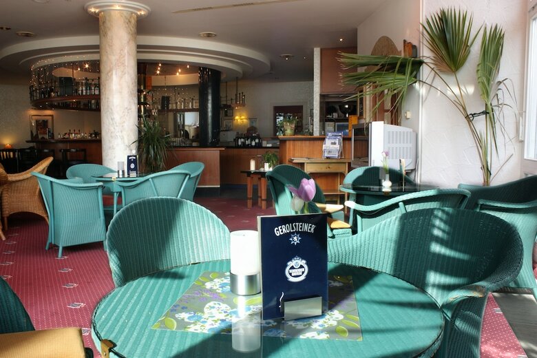 Parkhotel Altm�hltal