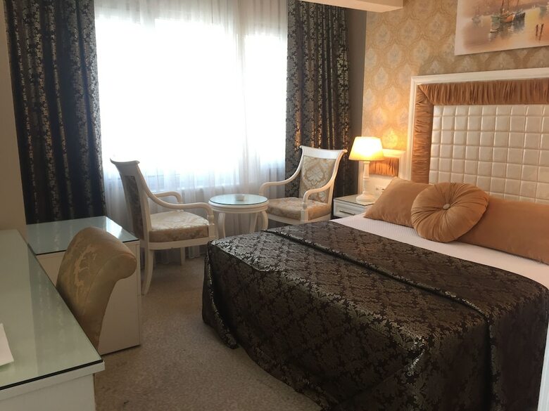 Pen Hotel