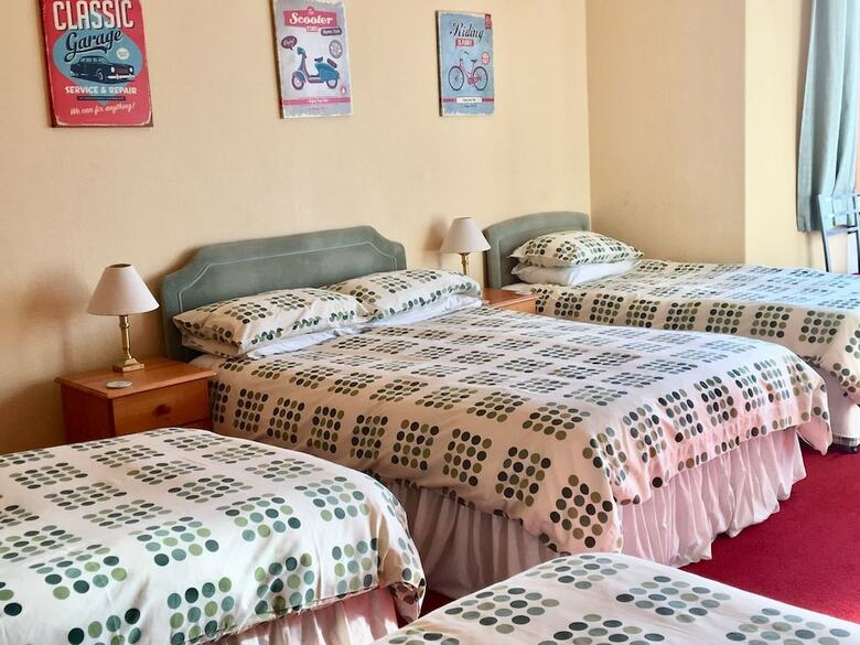 Bed & Breakfast Rowanbank House