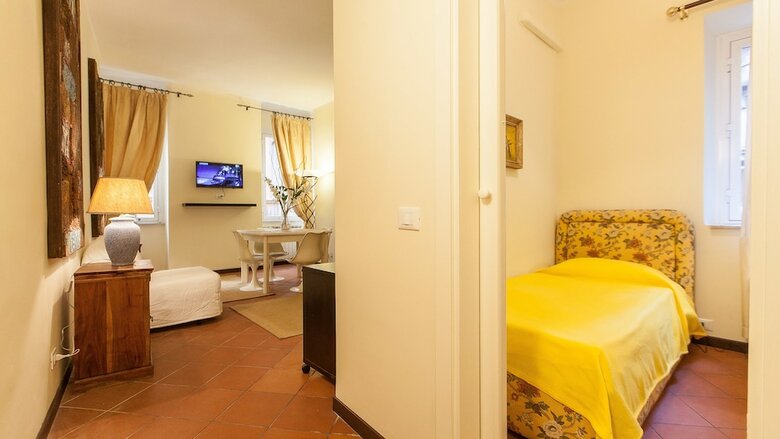 Apartamento Rental In Rome Rondanini View