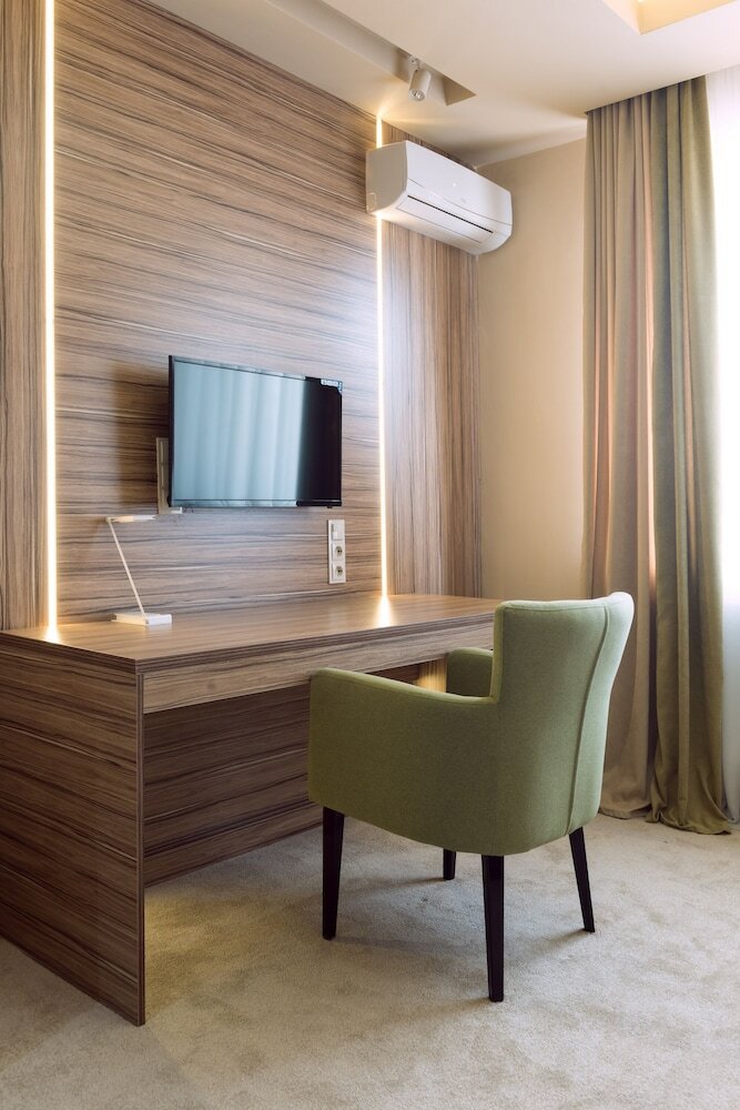 Come Inn Hotel