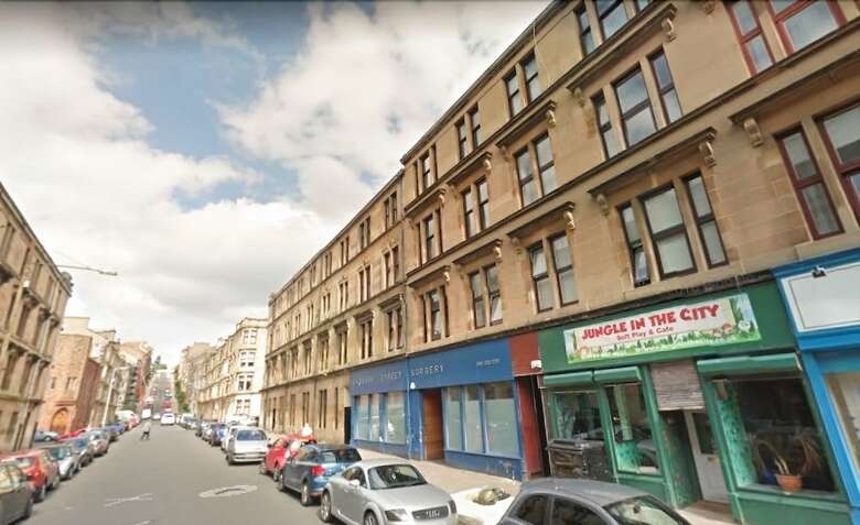 2 Bed Apartment In The West End