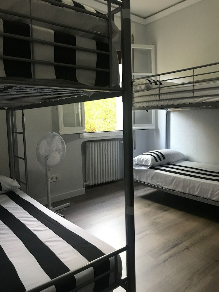 Hostal Jmg Hostel Madrid