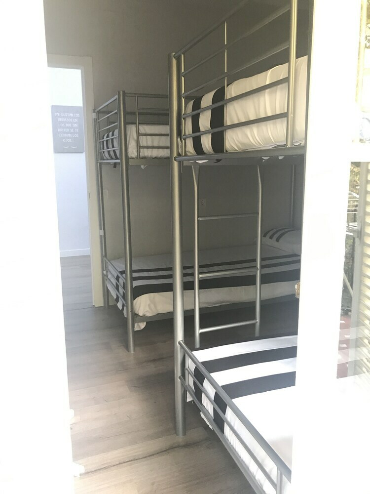 Hostal Jmg Hostel Madrid