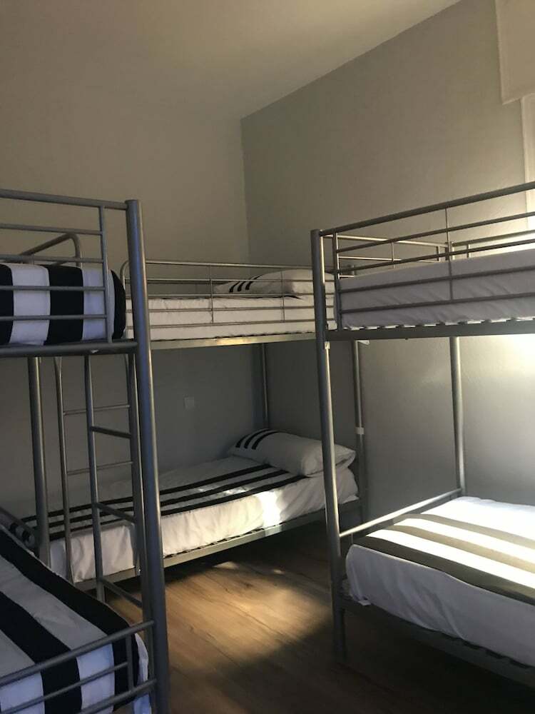 Hostal Jmg Hostel Madrid