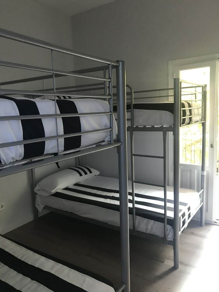 Hostal Jmg Hostel Madrid