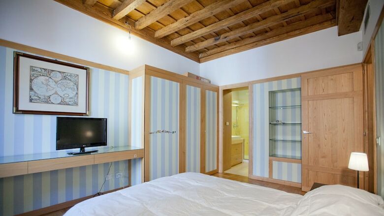 Apartamento Rental In Rome Pantheon Suite