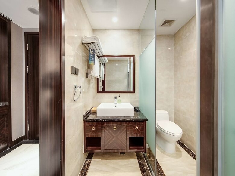 Ibis Styles Nanjing Qilin Gate Hotel