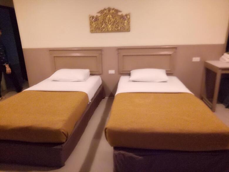 Tongpoon Hotel