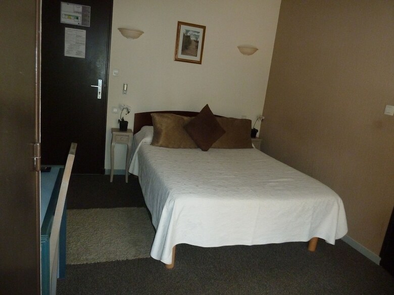 Hotel H�tel Restaurant Le Commerce