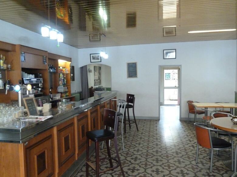 Hotel H�tel Restaurant Le Commerce
