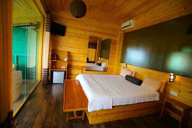 Hotel Ella Taxi