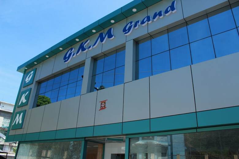 Gkm Grand Hotel