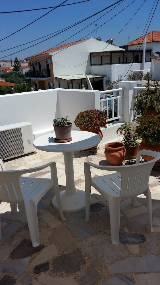 Hotel Christina Pansion- Adults Only