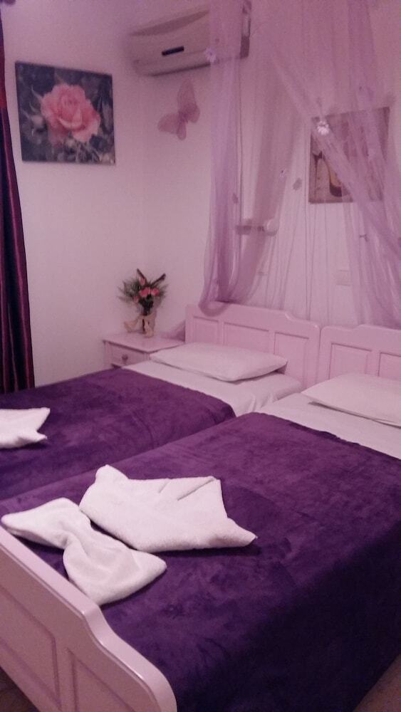 Hotel Christina Pansion- Adults Only