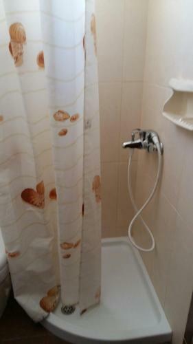 Hotel Christina Pansion- Adults Only