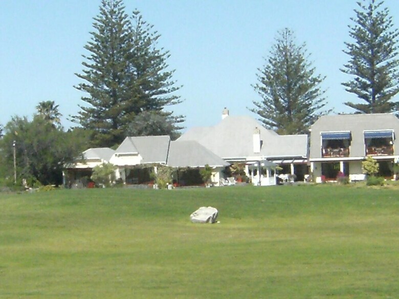 Hotel Mulligans Golf Lodge
