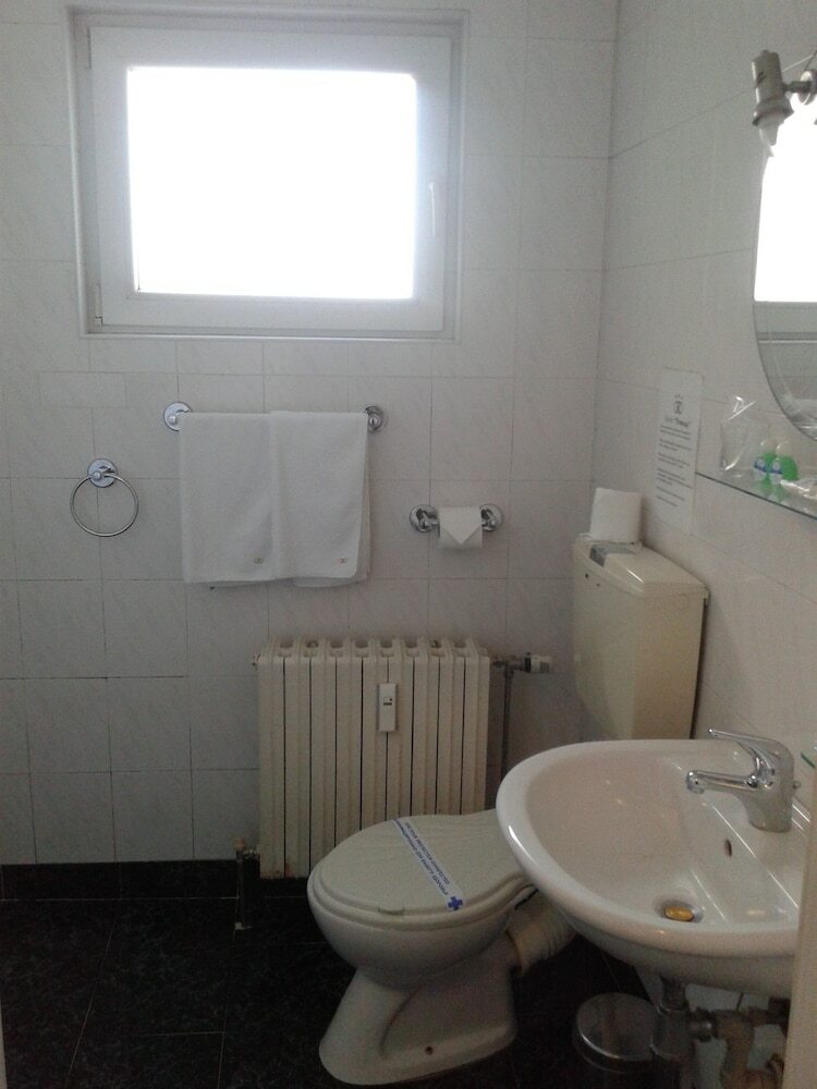 Rotasar Hotel