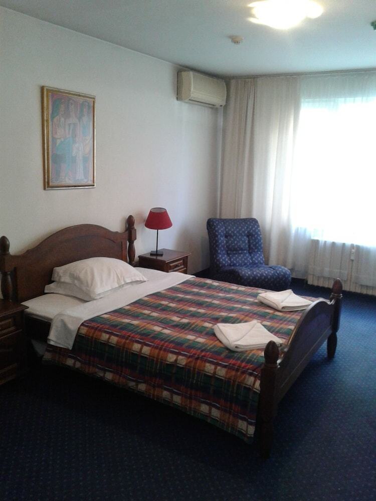 Rotasar Hotel