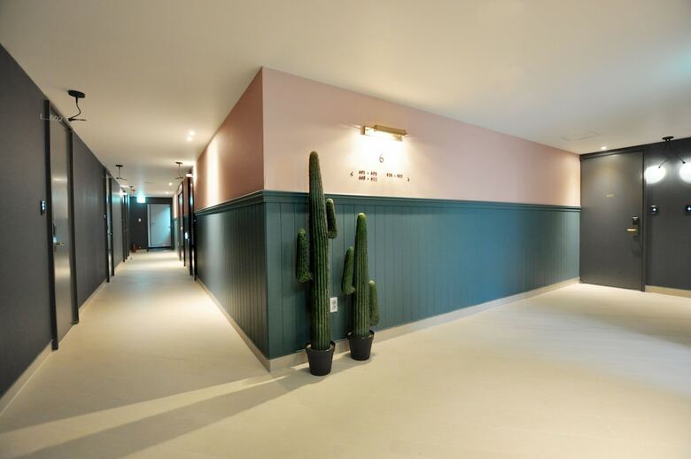 French Code Hotel