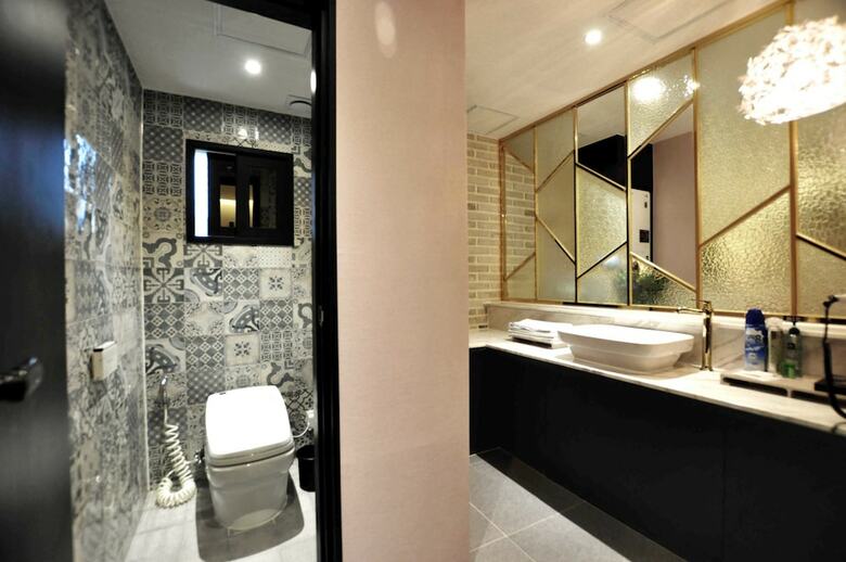 French Code Hotel
