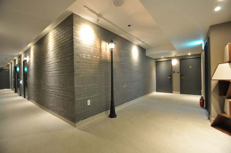 French Code Hotel