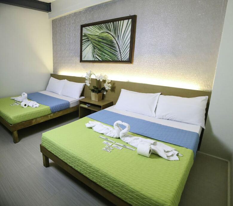 Quoalla Hotel Makati