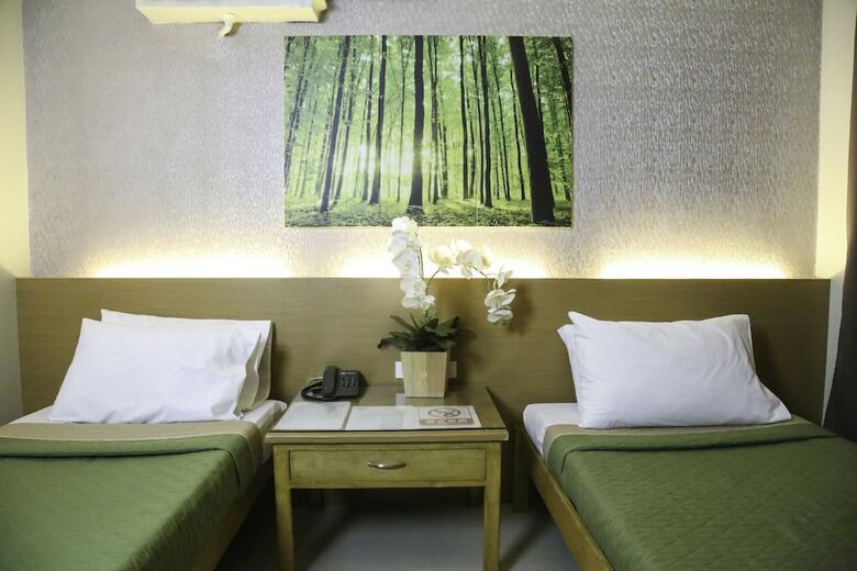 Quoalla Hotel Makati