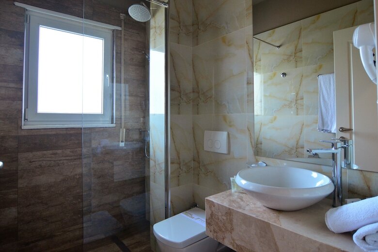 Hotel Sandy Beach Resort