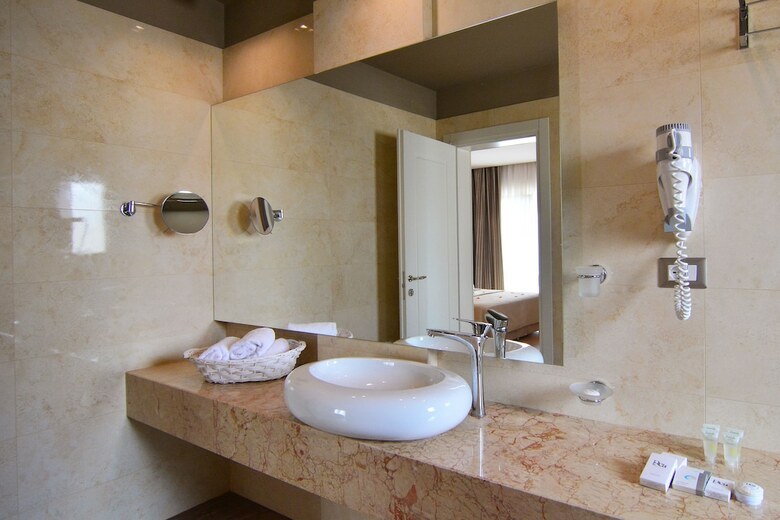 Hotel Sandy Beach Resort
