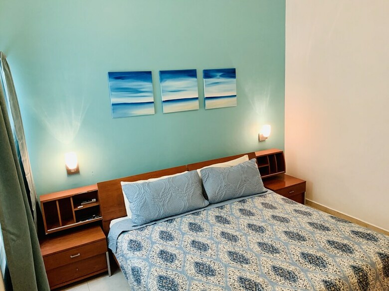 Apartamentos Las Olas Downtown Condos By Playa Paradise