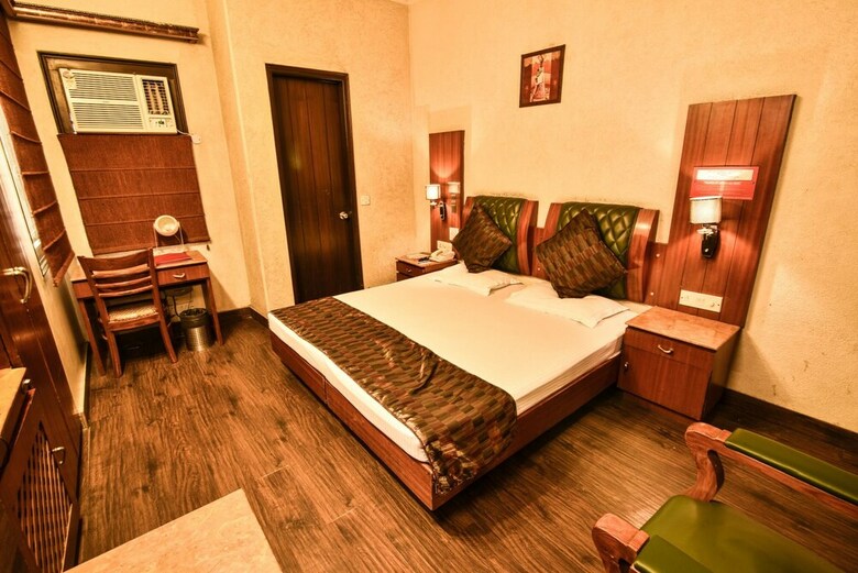 Hotel Royal Castle Grand