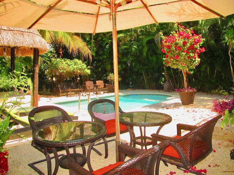 Casa Royal Palms By Playa Paradise