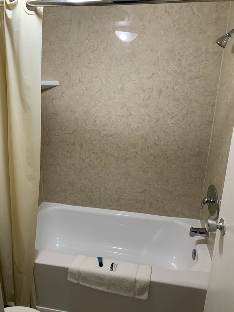 Uptown Greenville Hotel