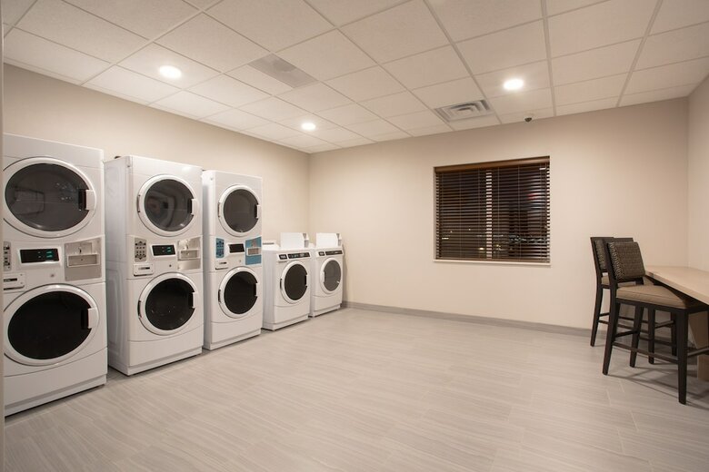 Hotel Staybridge Suites Rapid City - Rushmore