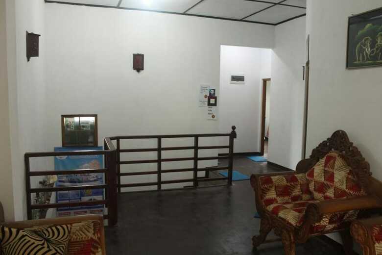 Hotel Shasee Rest -mirissa Sri Lanaka
