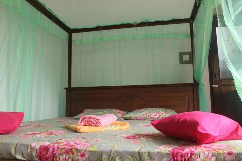 Hotel Shasee Rest -mirissa Sri Lanaka