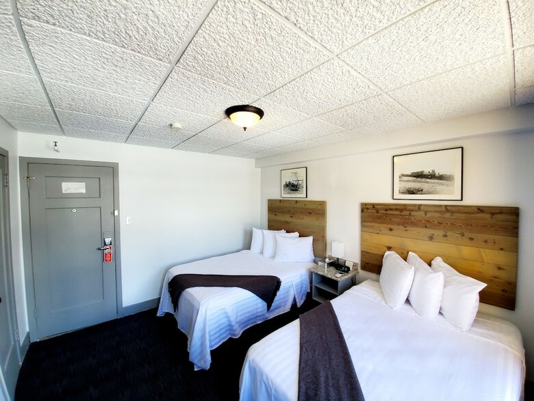 Historic Hotel Nevada And Gambling Hall