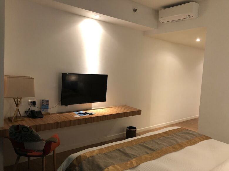 Ferra Hotel And Garden Suites