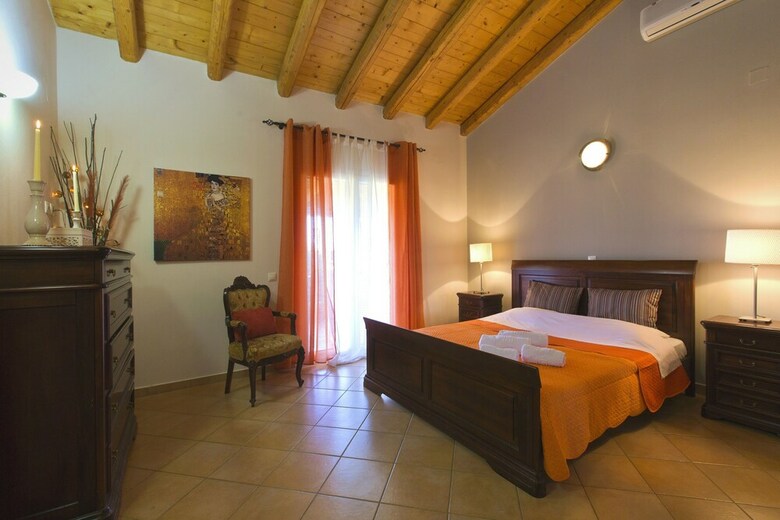 Villa Caramel