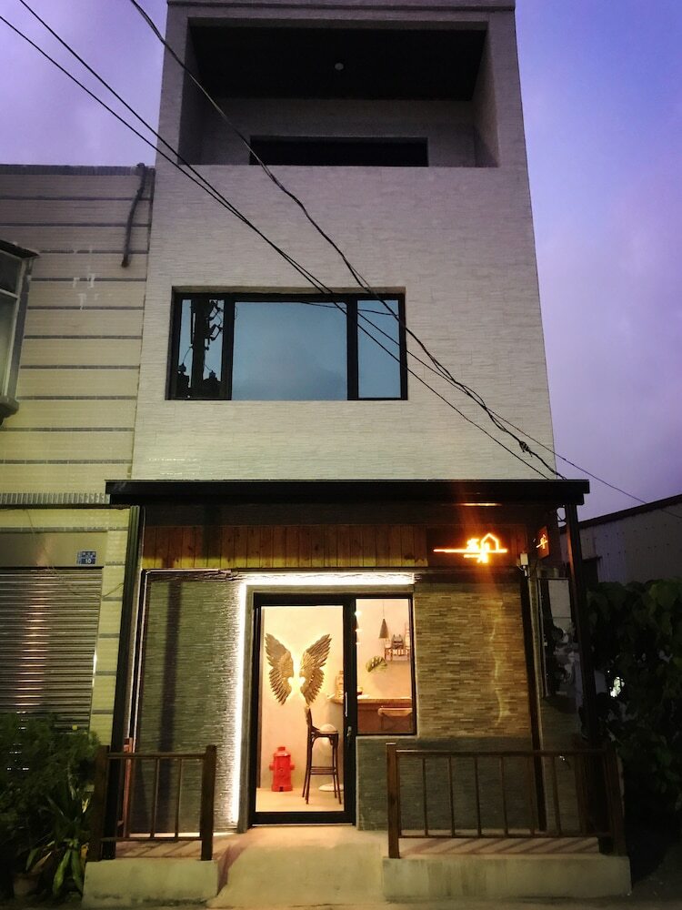 Bed & Breakfast Living House