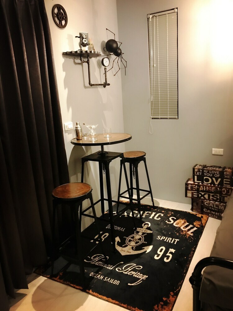 Bed & Breakfast Living House